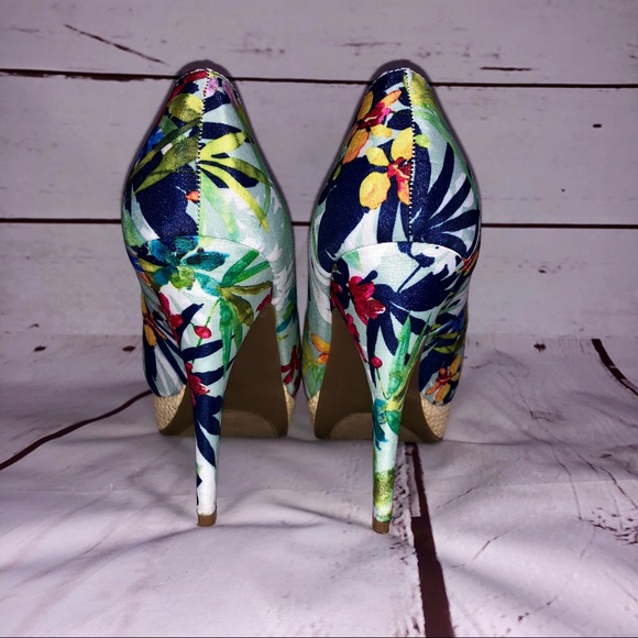 Apt. 9 Beignet Floral Peep Toe High Heel Platform - Picture 5 of 5